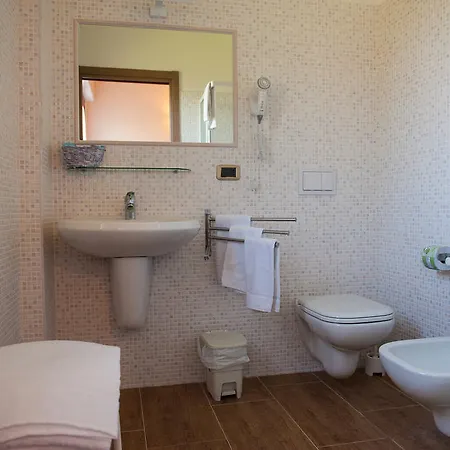 Il Vecchio Pollaio Кастель-ди-Сангро