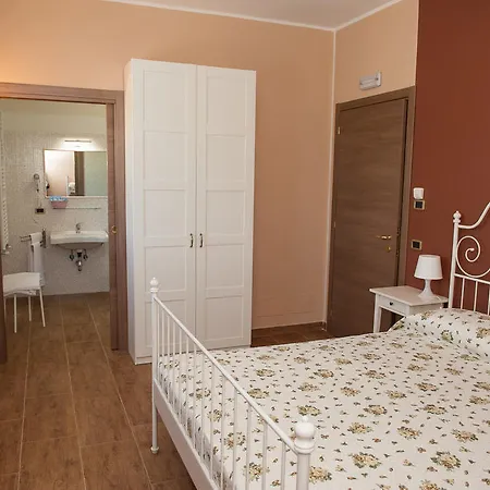 Farm stay Agriturismo Il Vecchio Pollaio Castel Di Sangro